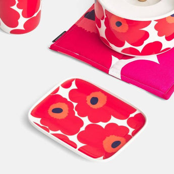 Marimekko Unikko 碟子 12X15cm 2 件組（紅色和白色）