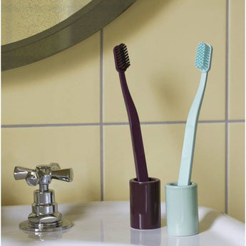 HAY Toothbrush Burgundy